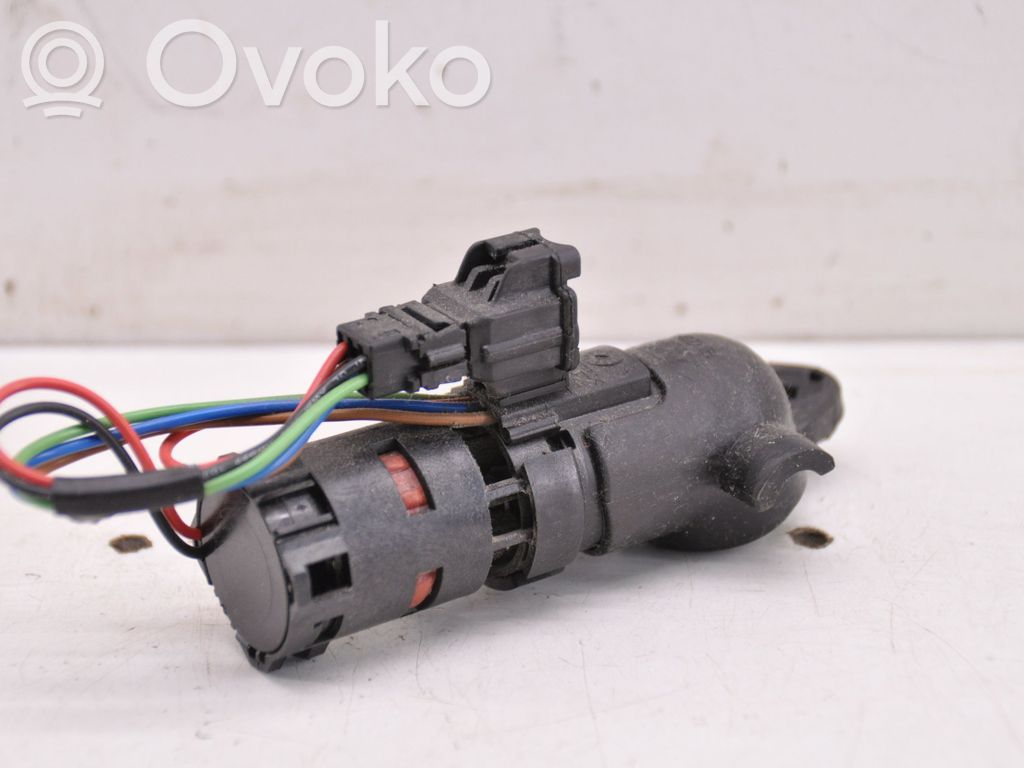 Ford Mondeo MK IV Oil temperature sensor 