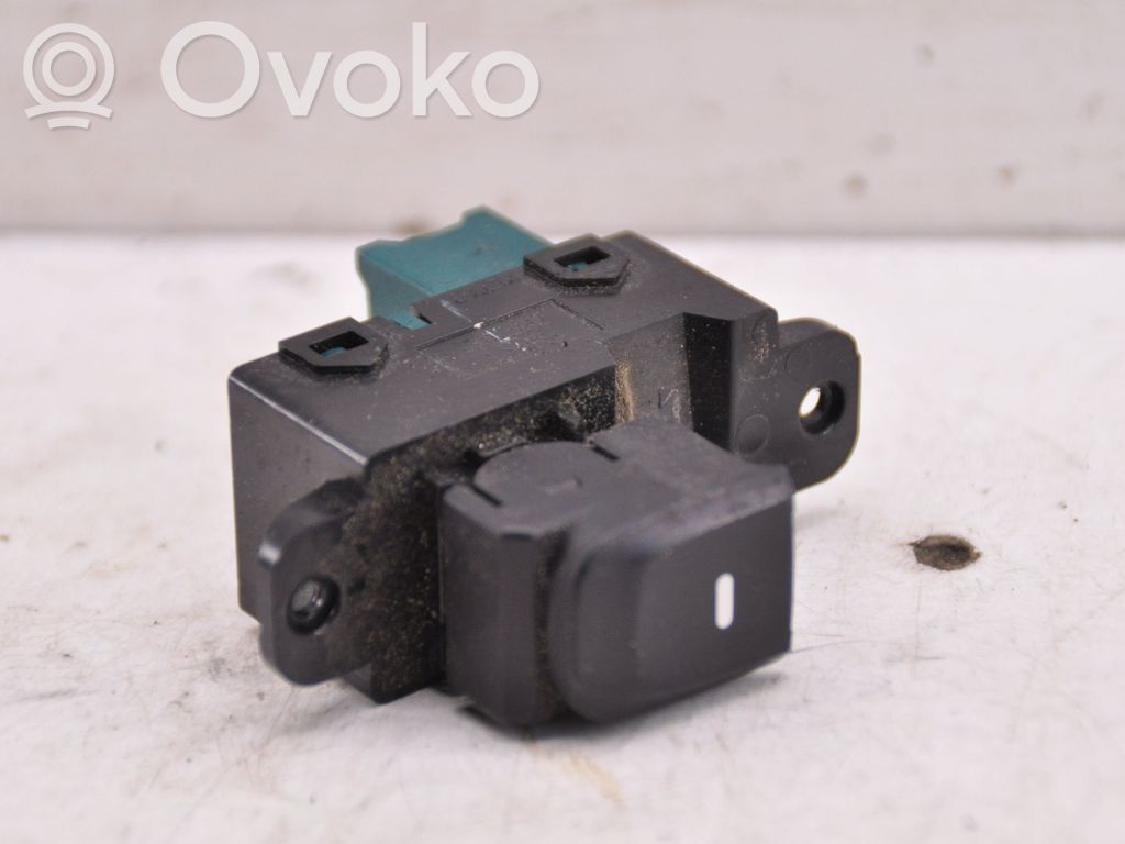 Hyundai i10 Electric window control switch 