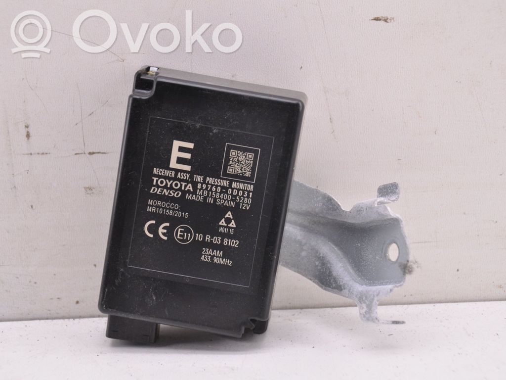 Toyota Yaris Tire pressure control unit 