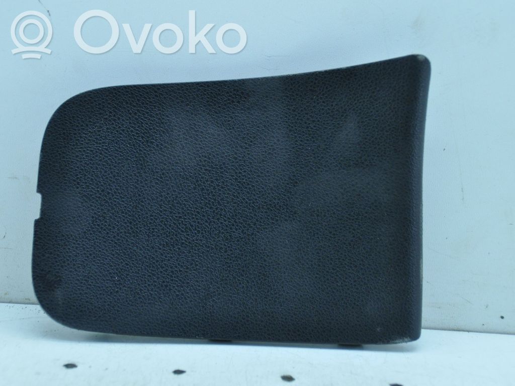 Poszycie / Tapicerka tylnej klapy bagażnika   81787D4300