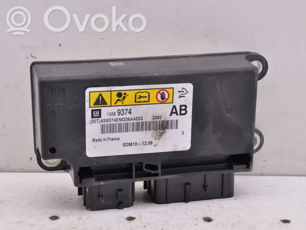 Opel Meriva B Turvatyynyn ohjainlaite/moduuli 