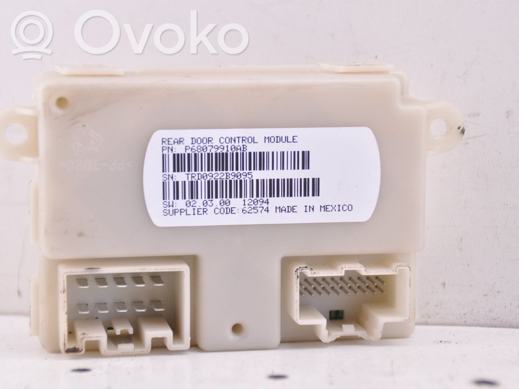 Chrysler Town & Country V Door control unit/module 