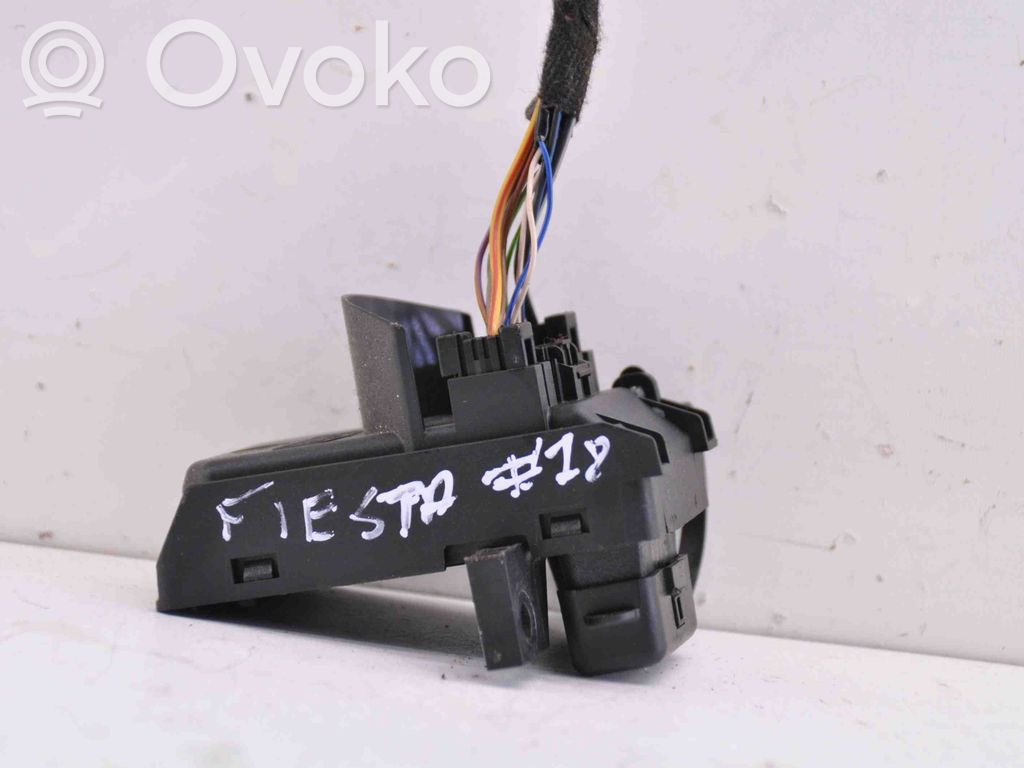 Ford Fiesta Antenna control unit 