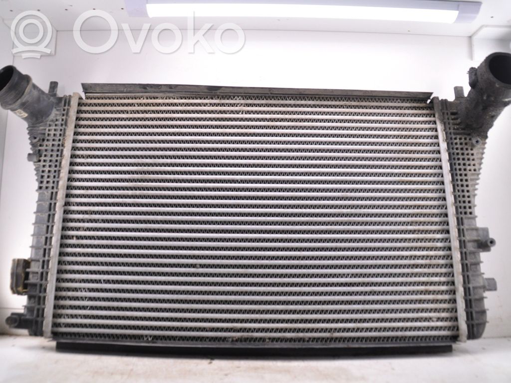Volkswagen Caddy Interkūlerio radiatorius 