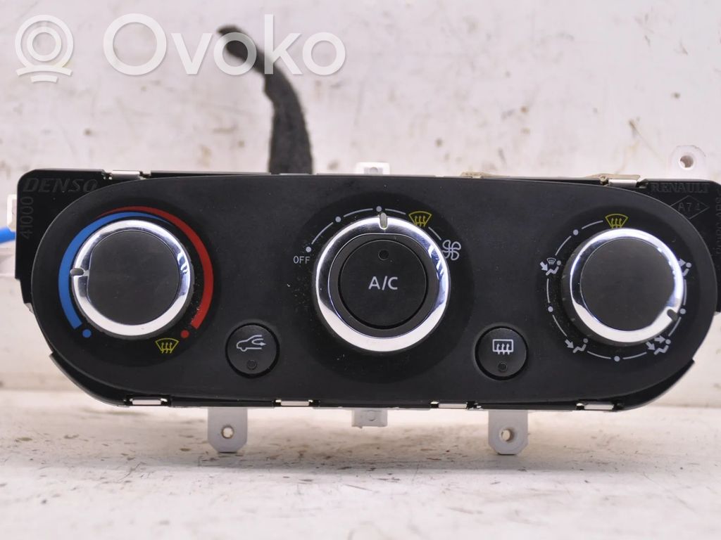 Renault Captur Interior fan control switch 
