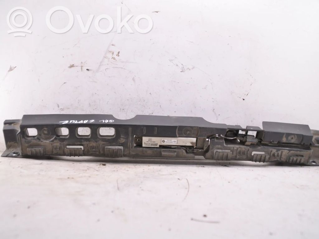 Renault Captur Rear bumper mounting bracket 