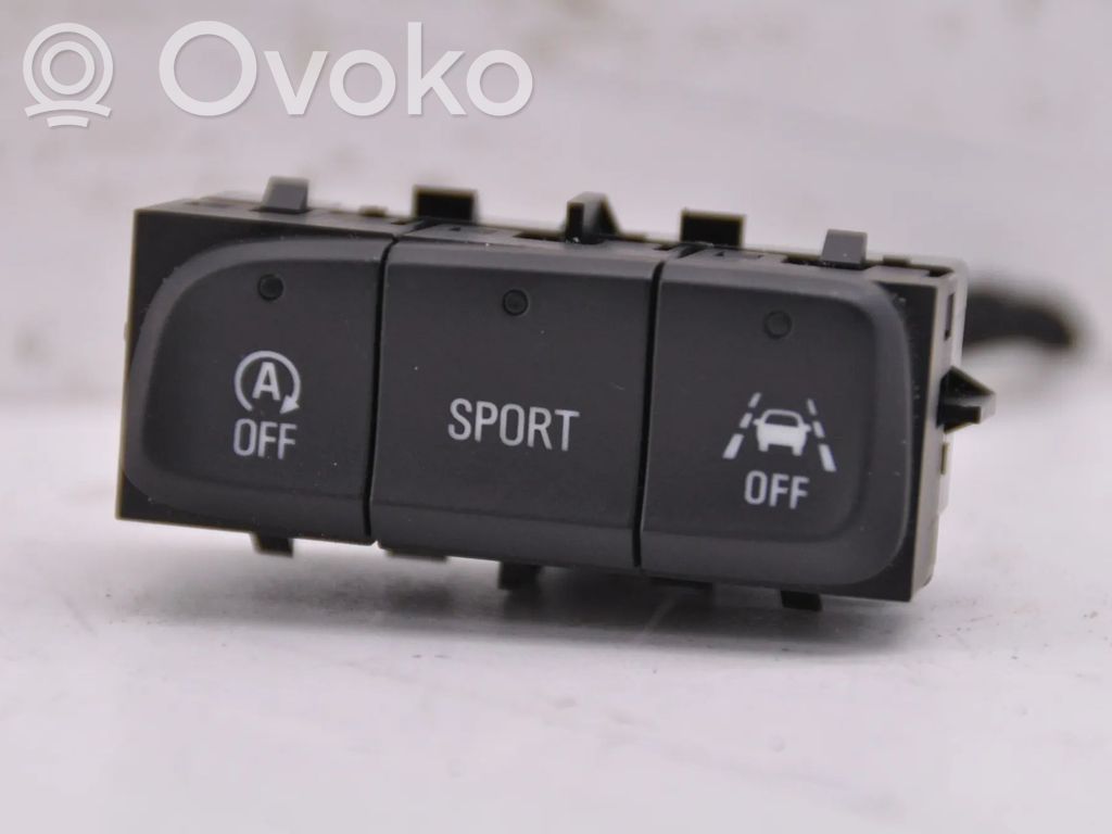 Opel Mokka B Un conjunto de interruptores 