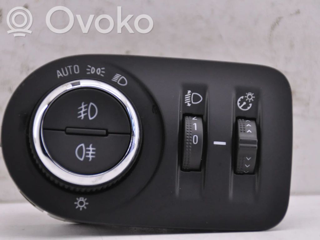 Opel Mokka B Interruptor de luz 