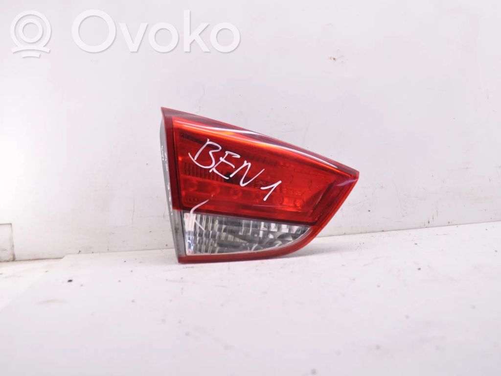 Hyundai ix35 Luces portón trasero/de freno 