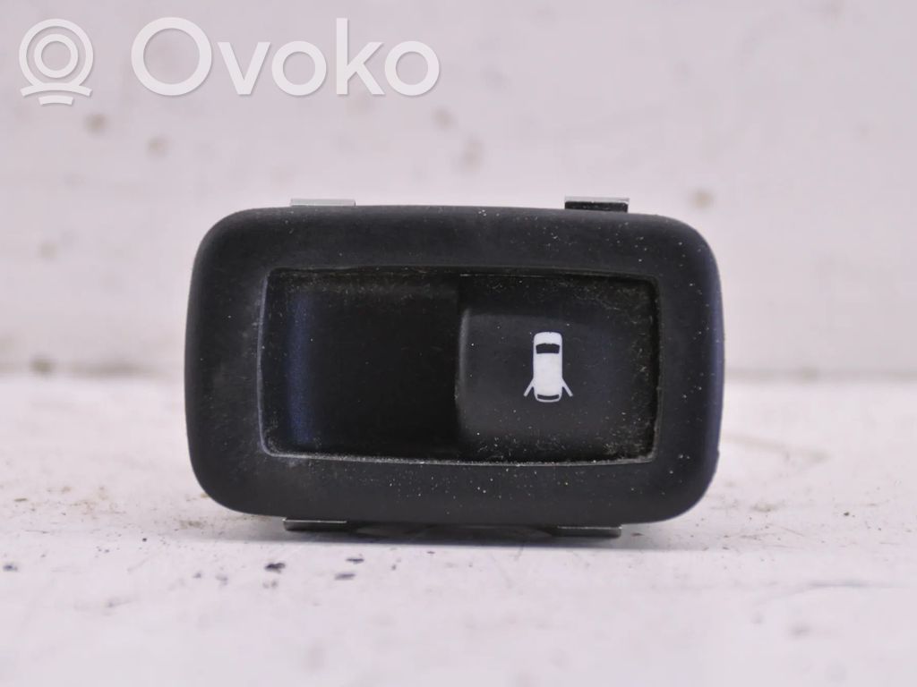 Chrysler Town & Country V Quarter vent window switch 