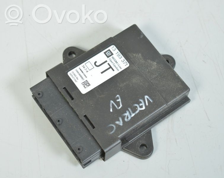 Central locking relay   13193371