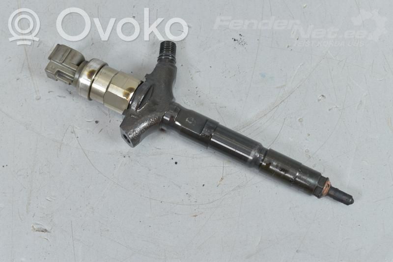 Saab 9-5 Inyector de combustible 
