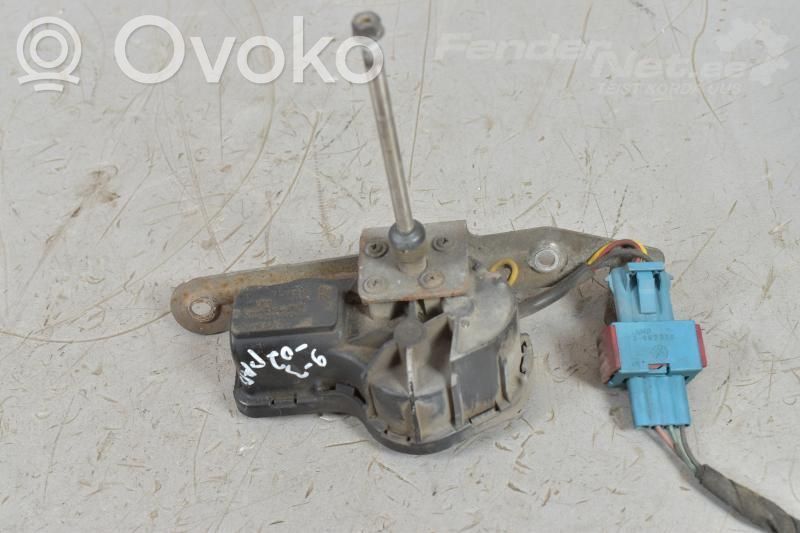 Saab 9-3 Ver1 Buse de lave-phares 