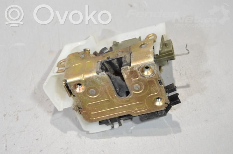 Renault Megane I Front door lock 
