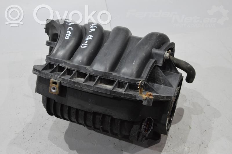 KIA Ceed Kolektor ssący 