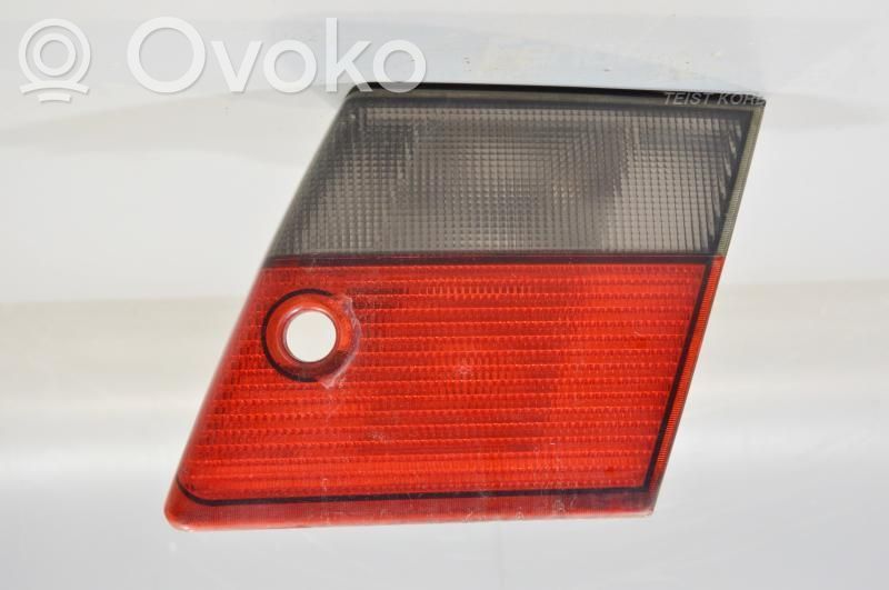 Tailgate rear/tail lights   4561544