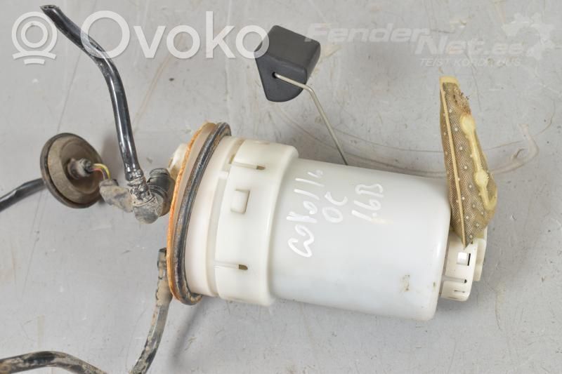 Toyota Corolla E120 E130 Bomba interna de combustible 