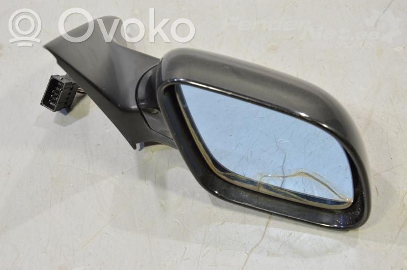 Audi A6 S6 C5 4B Front door electric wing mirror 