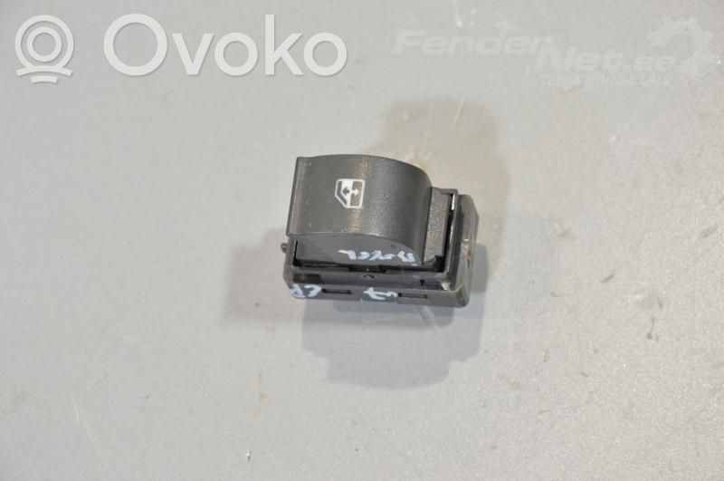 Peugeot Boxer Electric window control switch 