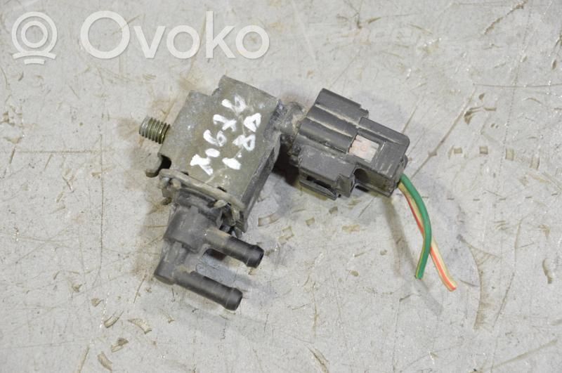 Tyhjiöputki   F28518741