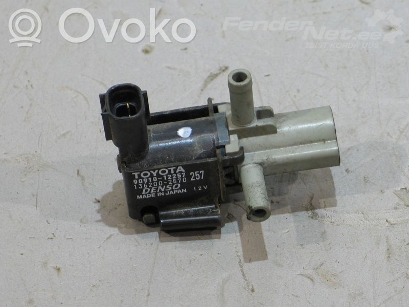 Toyota Corolla E120 E130 Vakuumventil Unterdruckventil Magnetventil 