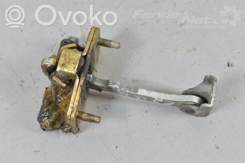 Citroen C2 Etuoven pidätin 