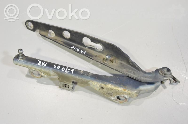 Volvo V70 Dzinēja pārsega eņģe (-es) 