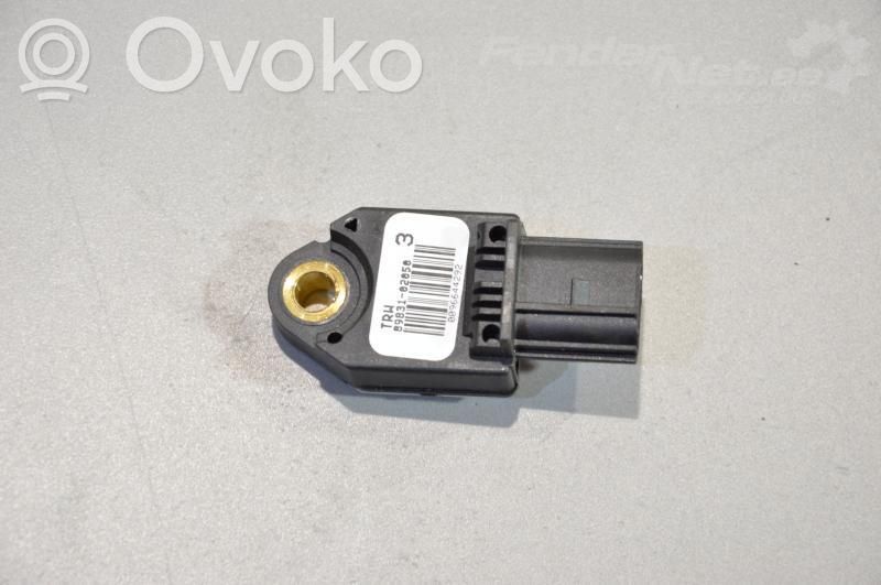 Toyota Corolla E120 E130 Airbag deployment crash/impact sensor 