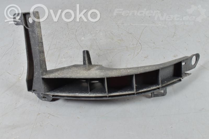 Rear bumper mounting bracket   12786312