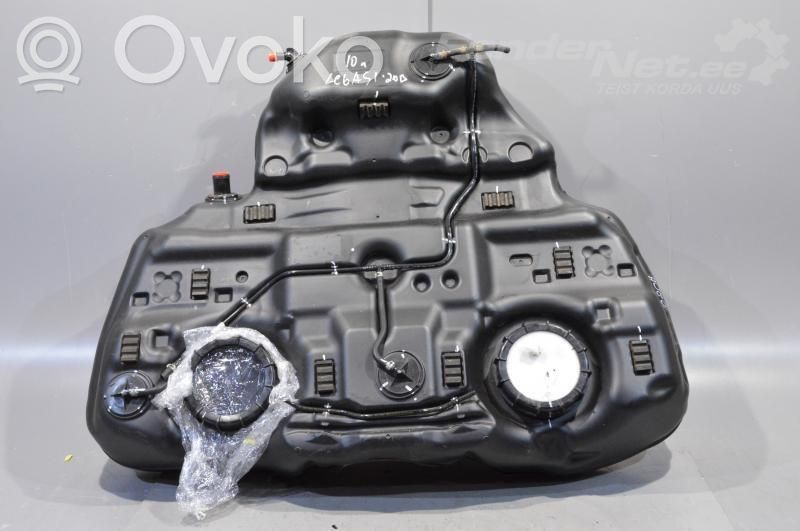 Fuel tank   42012YC002