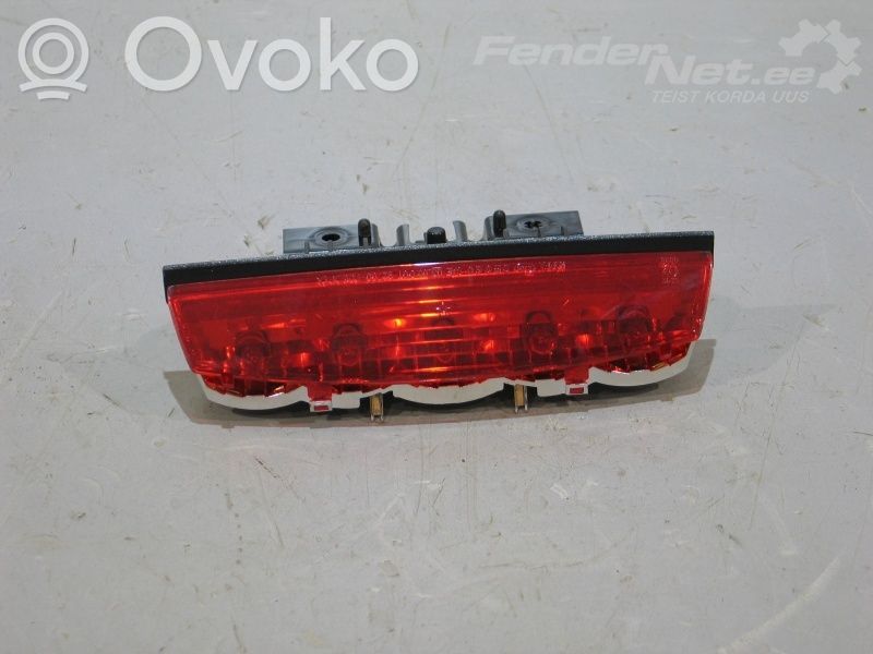 Kolmas/lisäjarruvalo   92700FD50008,92700FD500BT