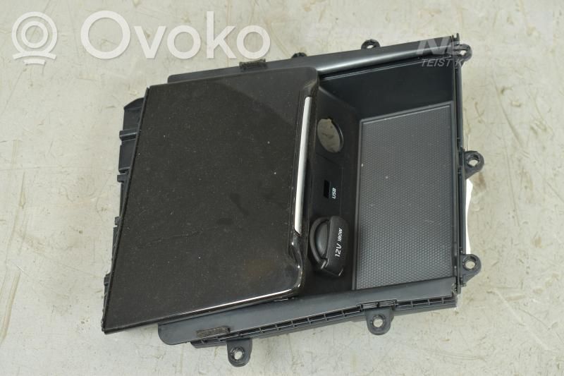 KIA Ceed Consola central 