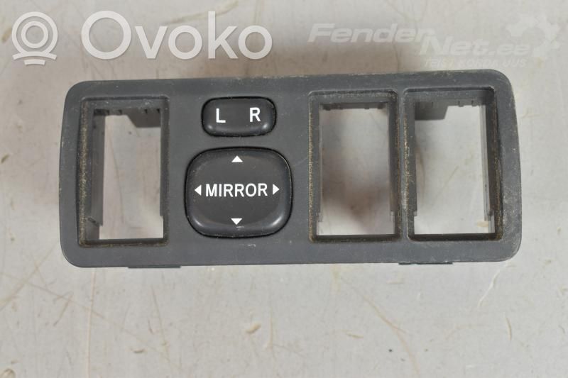 Toyota Corolla E120 E130 Wing mirror switch 