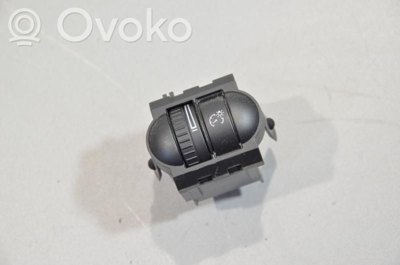 Volkswagen Golf V Panel lighting control switch 