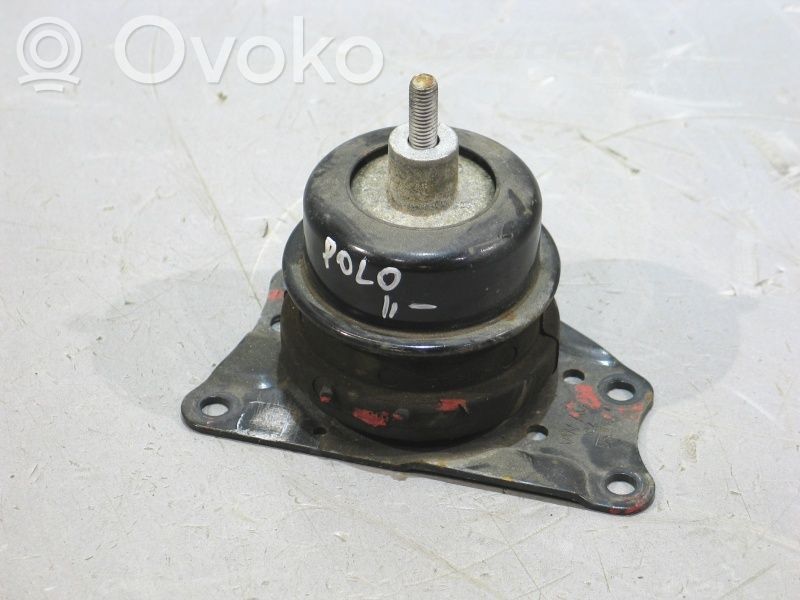Volkswagen Polo V 6R Engine mounting bracket 
