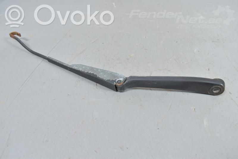 Saab 9-5 Wischerarm vorne 