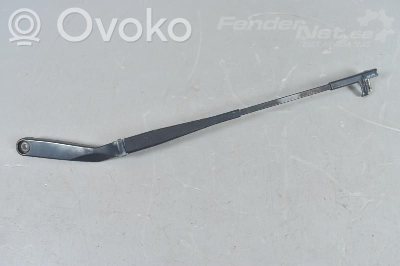 Volkswagen Polo IV 9N3 Ramię wycieraczki szyby przedniej / czołowej 