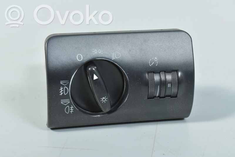 Audi A6 S6 C5 4B Light switch 
