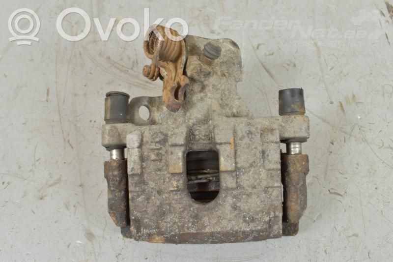Volvo V50 Задний суппорт 