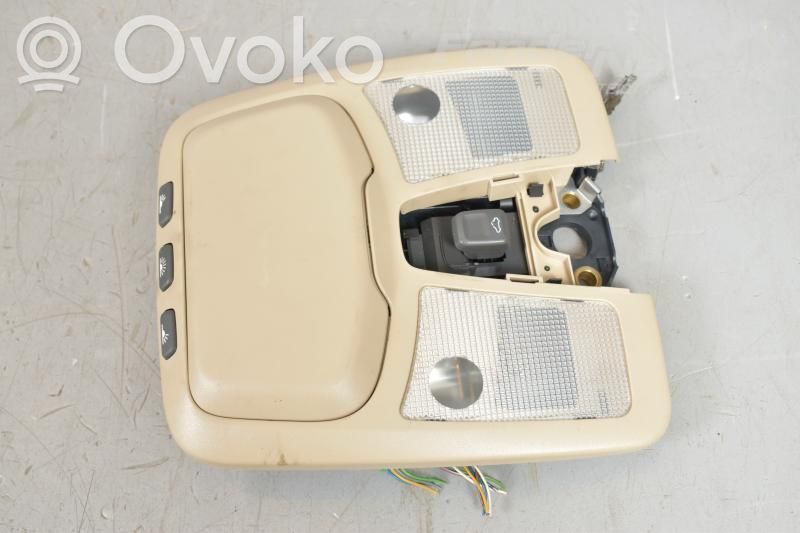 Volvo S60 Spotlight 