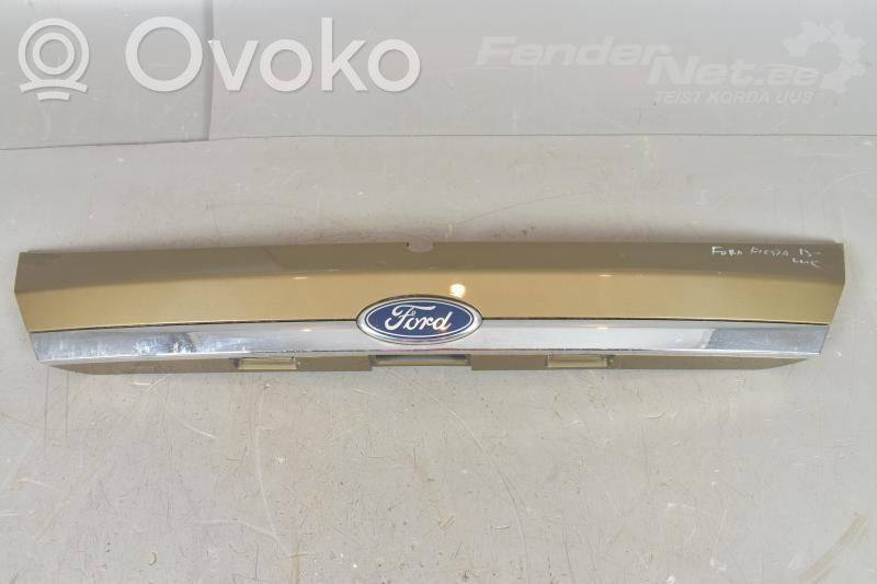 Ford Fiesta Poszycie / Tapicerka tylnej klapy bagażnika 