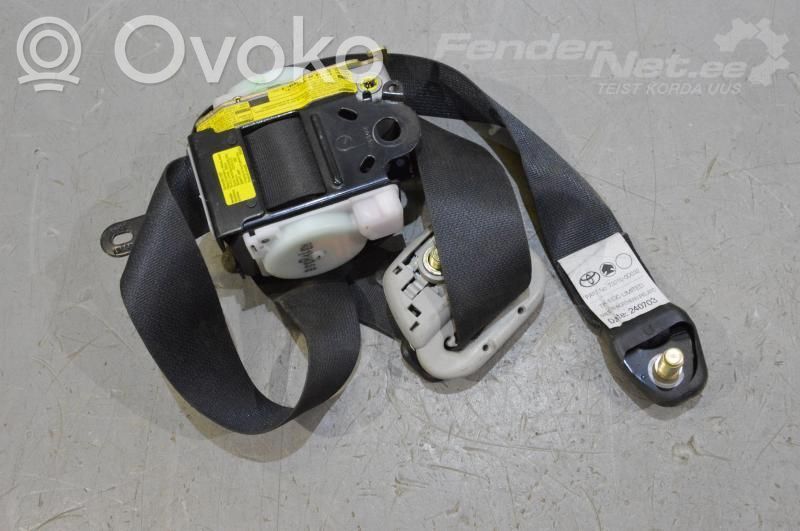 Toyota Yaris Cinturón delantero 