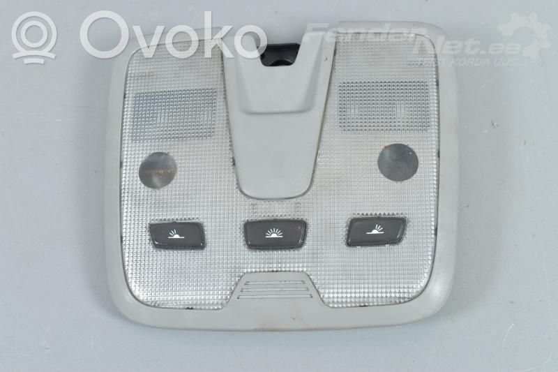 Volvo S80 Spotlight 