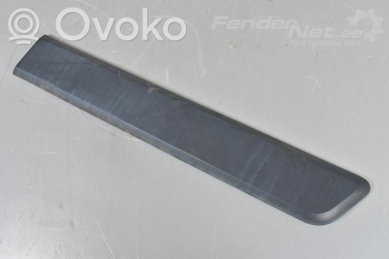 Fiat Fiorino Aizmugurējā spārna uzlika / moldings 