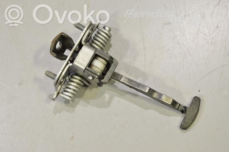 Etuoven pidätin   9181P2