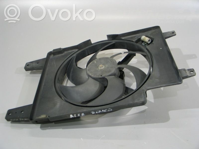 Alfa Romeo 156 Elektrisks radiatoru ventilators 