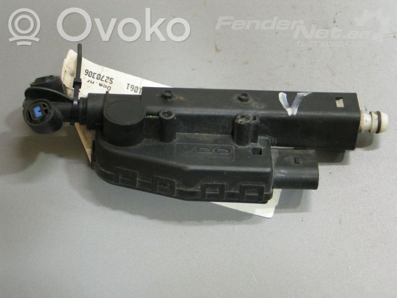 Žibintų apiplovimo purkštukas (-ai)   4E0955965A