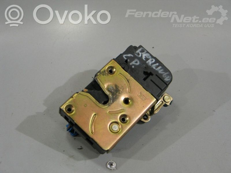 Citroen Berlingo Front door lock 
