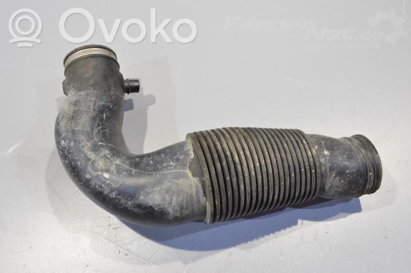 Peugeot 206 Air intake hose/pipe 
