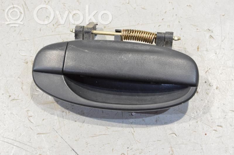 Chevrolet Aveo Manecilla/asa externa de la puerta trasera 